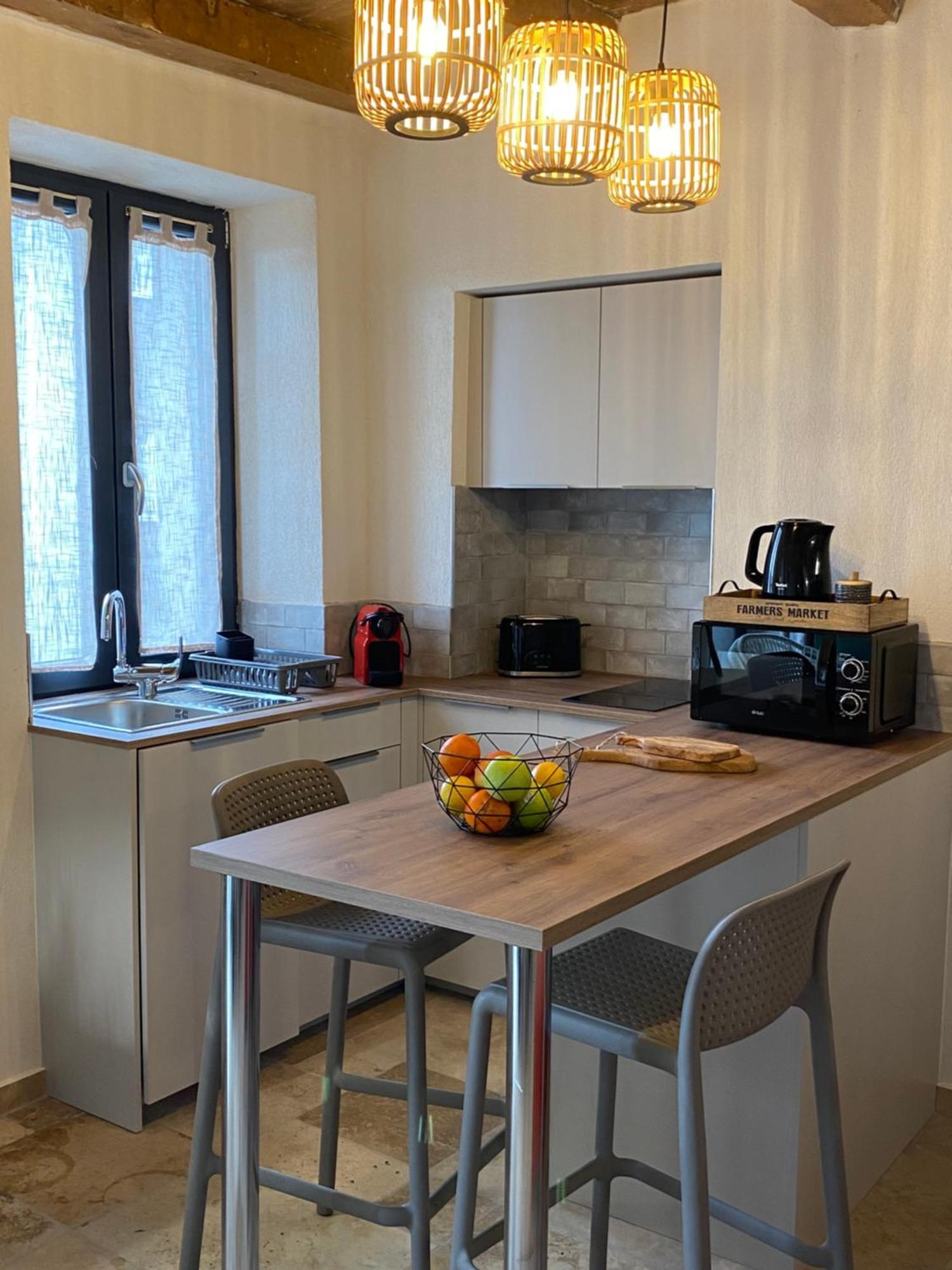 Tres Beau Studio Avec Terrasse 종자 외부 사진